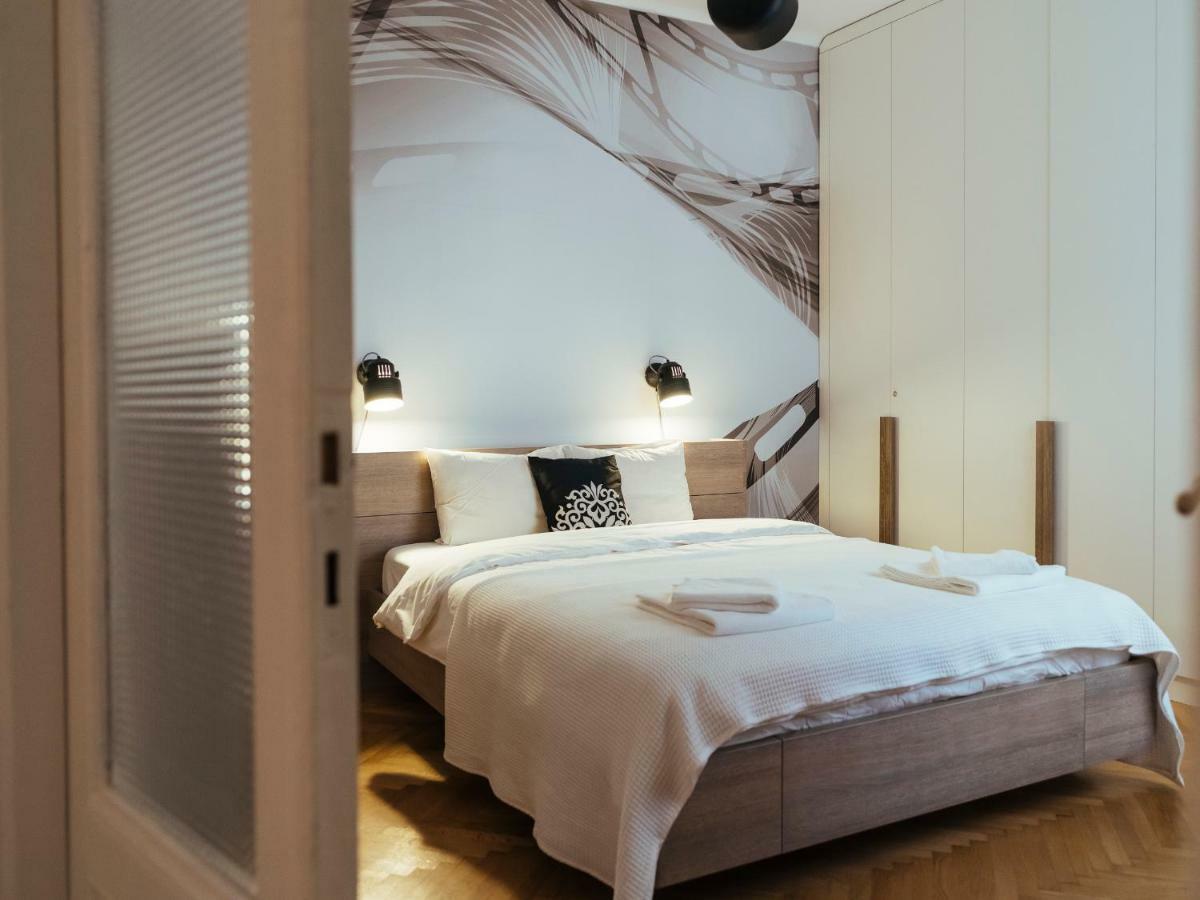 Alba Apartment On Calea Victoriei Бухарест Екстер'єр фото