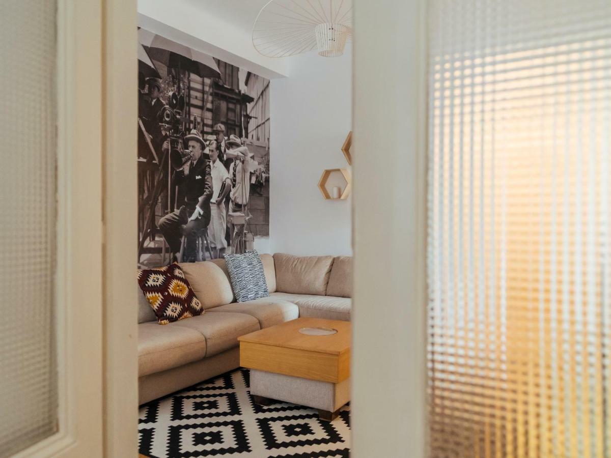 Alba Apartment On Calea Victoriei Бухарест Екстер'єр фото