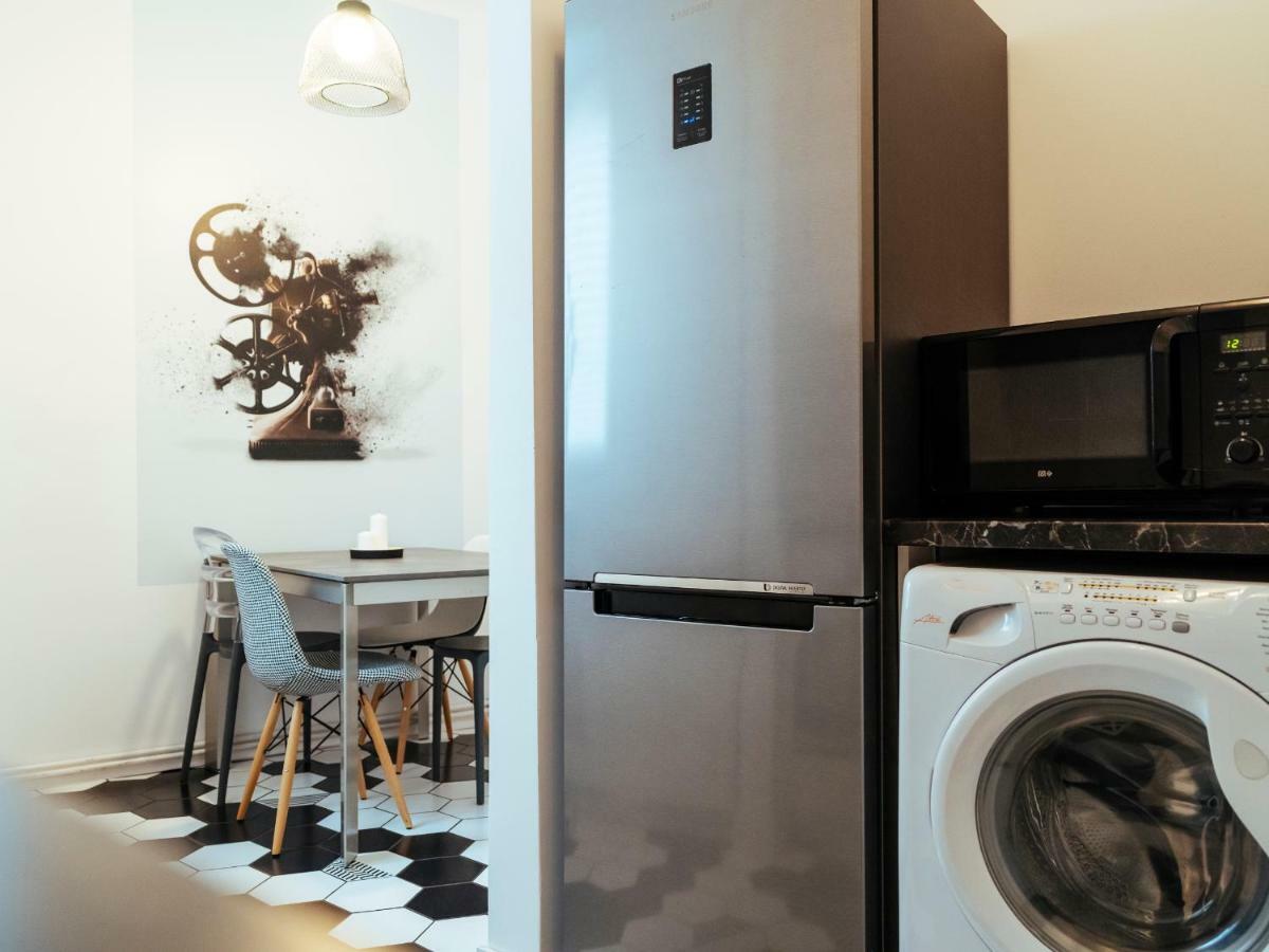Alba Apartment On Calea Victoriei Бухарест Екстер'єр фото