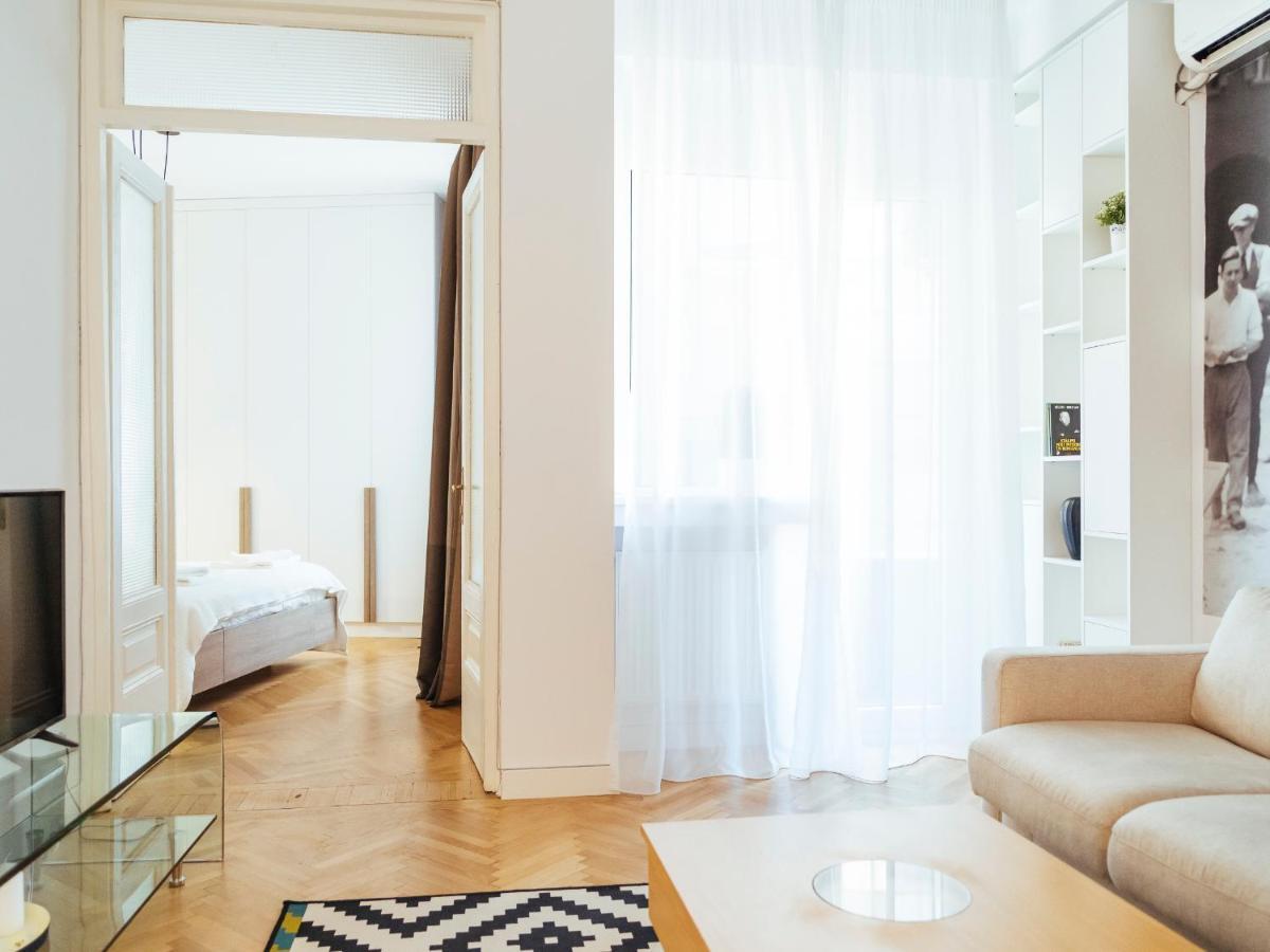 Alba Apartment On Calea Victoriei Бухарест Екстер'єр фото